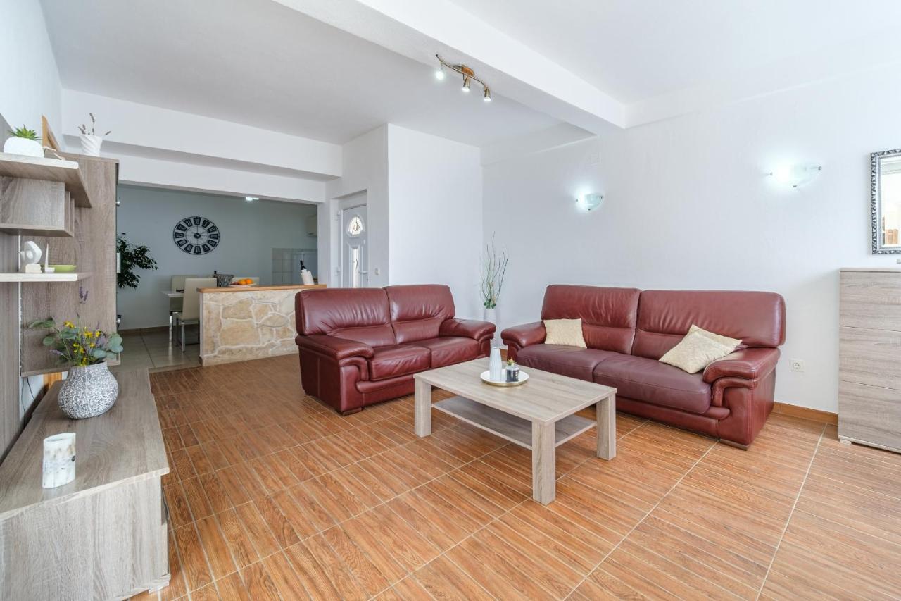 Rooms Plaza Divuje Murvica  Exterior photo